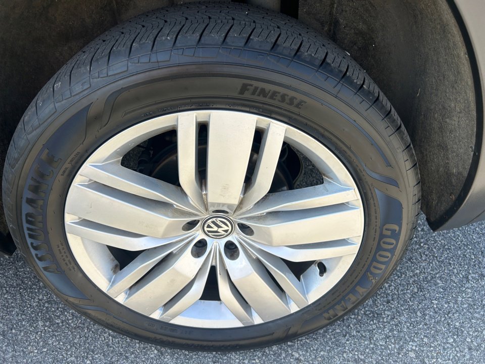 Used 2019 Volkswagen Atlas SEL image 22