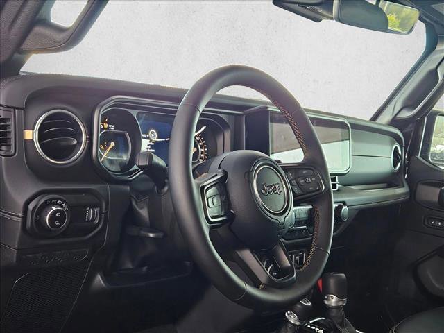 Used 2025 Jeep Gladiator Sport image 8