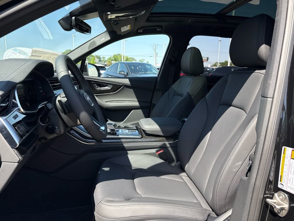 New 2025 Audi Q7 3.0T Premium Plus image 23