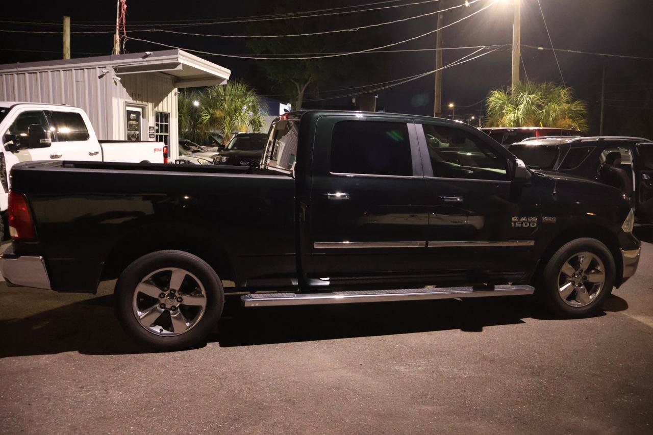 Used 2016 RAM 1500 Big Horn RWD image 4