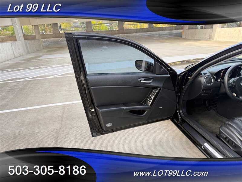 Used 2006 MAZDA RX-8 w/ Grand Touring Pkg RWD image 31