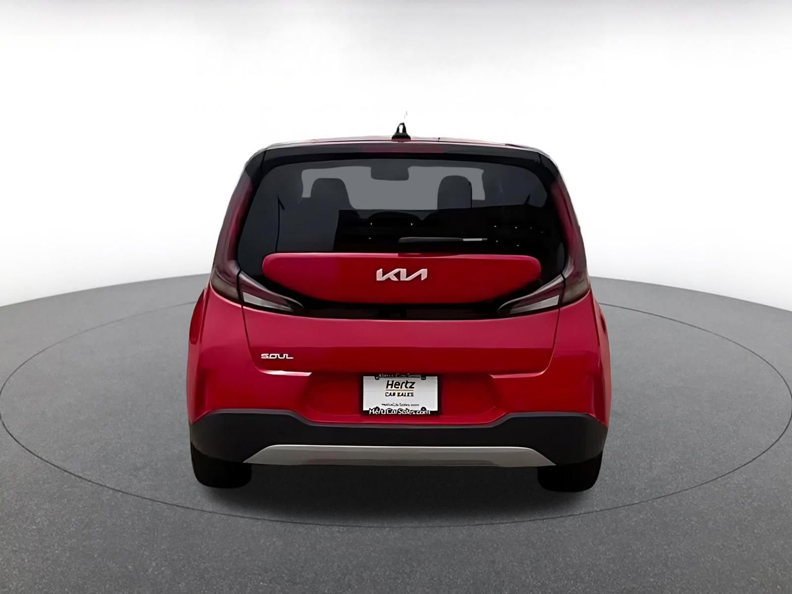Used 2025 Kia Soul LX w/ LX Technology Package FWD image 12