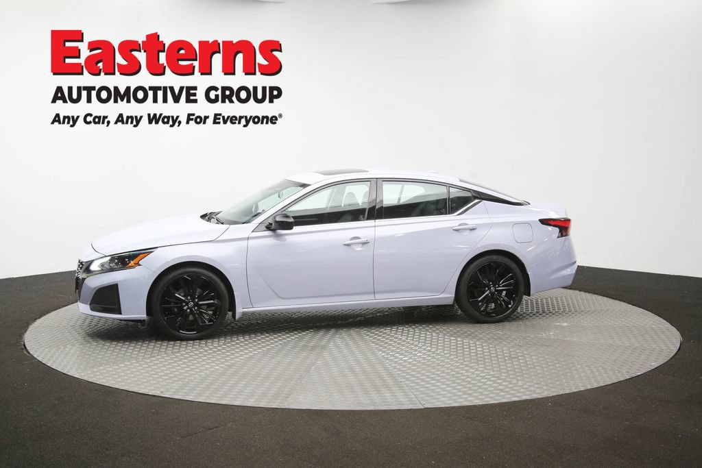 Used 2023 Nissan Altima 2.5 SR w/ SR Premium Package FWD image 60