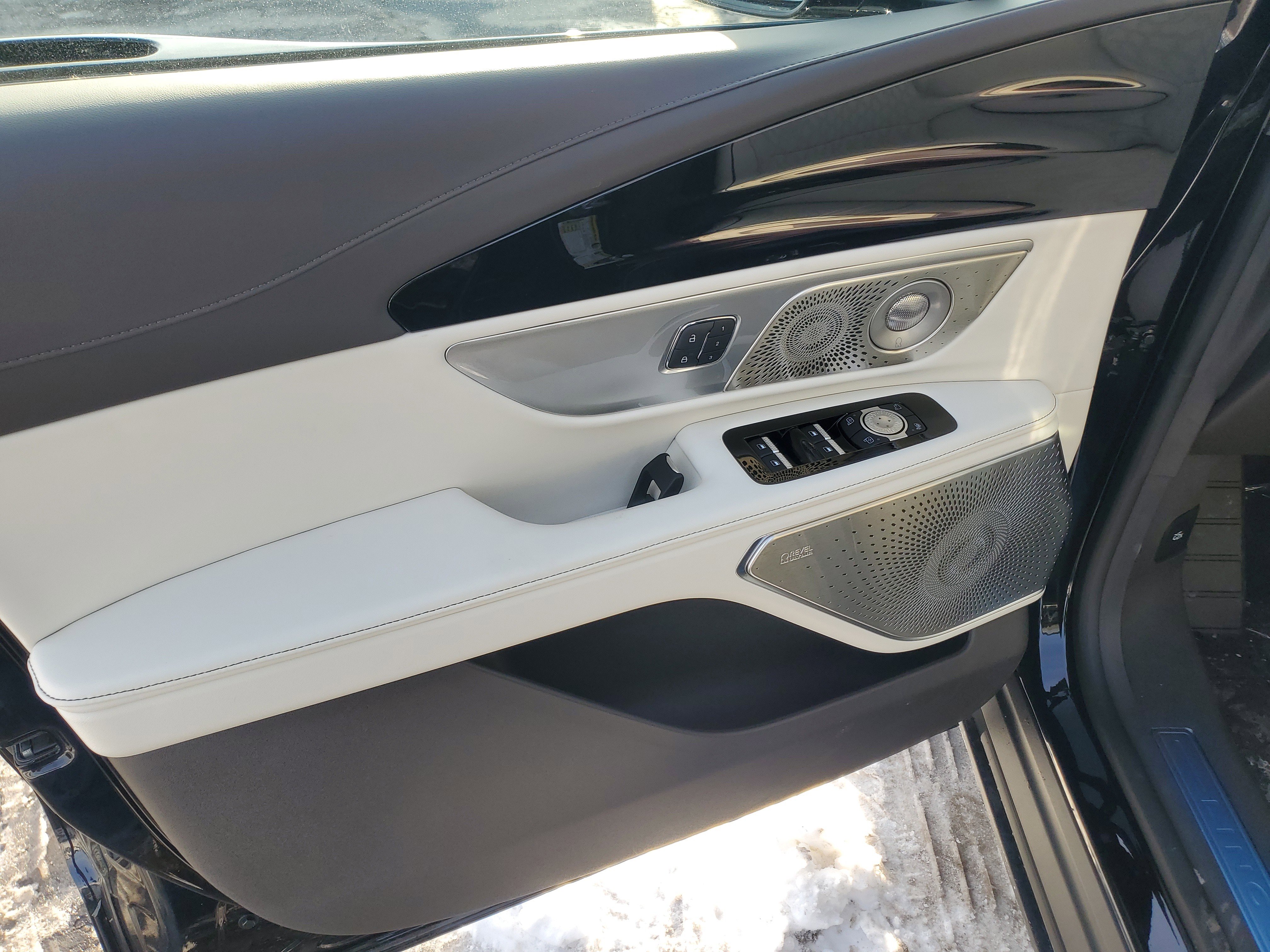 New 2026 Lincoln Nautilus Black Label image 8