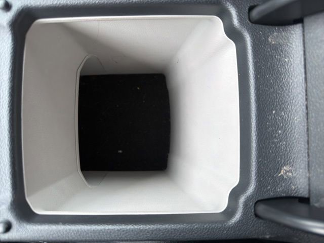 Used 2023 Volkswagen Taos SE w/ Black Wheel Package FWD image 34