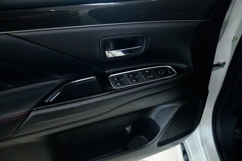 Used 2022 Mitsubishi Outlander GT image 19