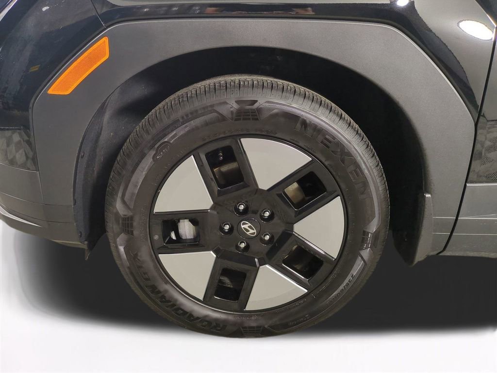 Certified 2025 Hyundai Santa Fe SEL image 11