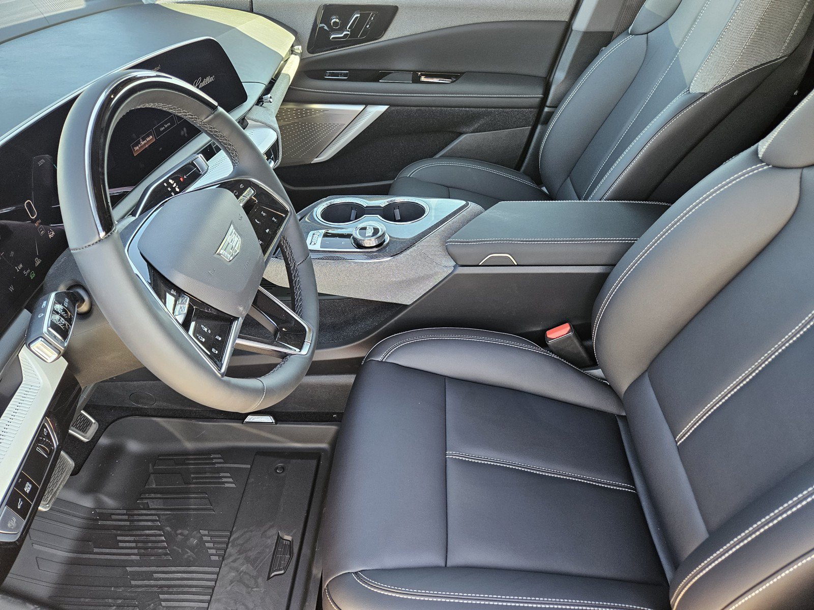 New 2026 Cadillac Optiq Sport 1 w/ LPO, Floor Liner Package RWD image 9