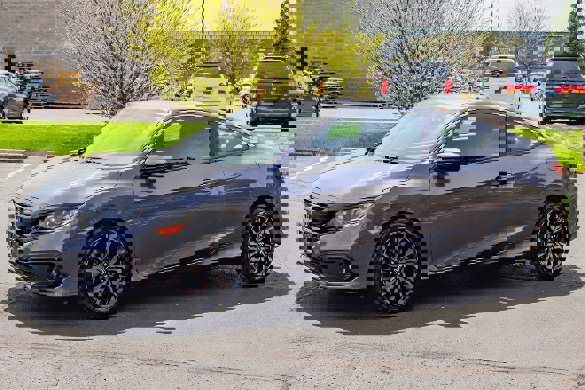 Used 2019 Honda Civic Sport image 4