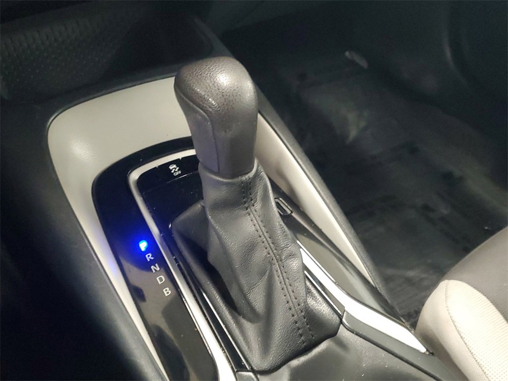 Used 2023 Toyota Corolla LE image 28