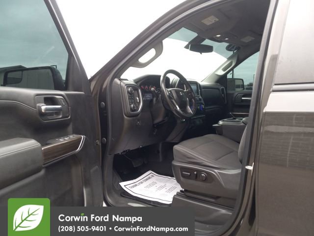 Used 2021 Chevrolet Silverado 1500 RST w/ Max Trailering Package image 9