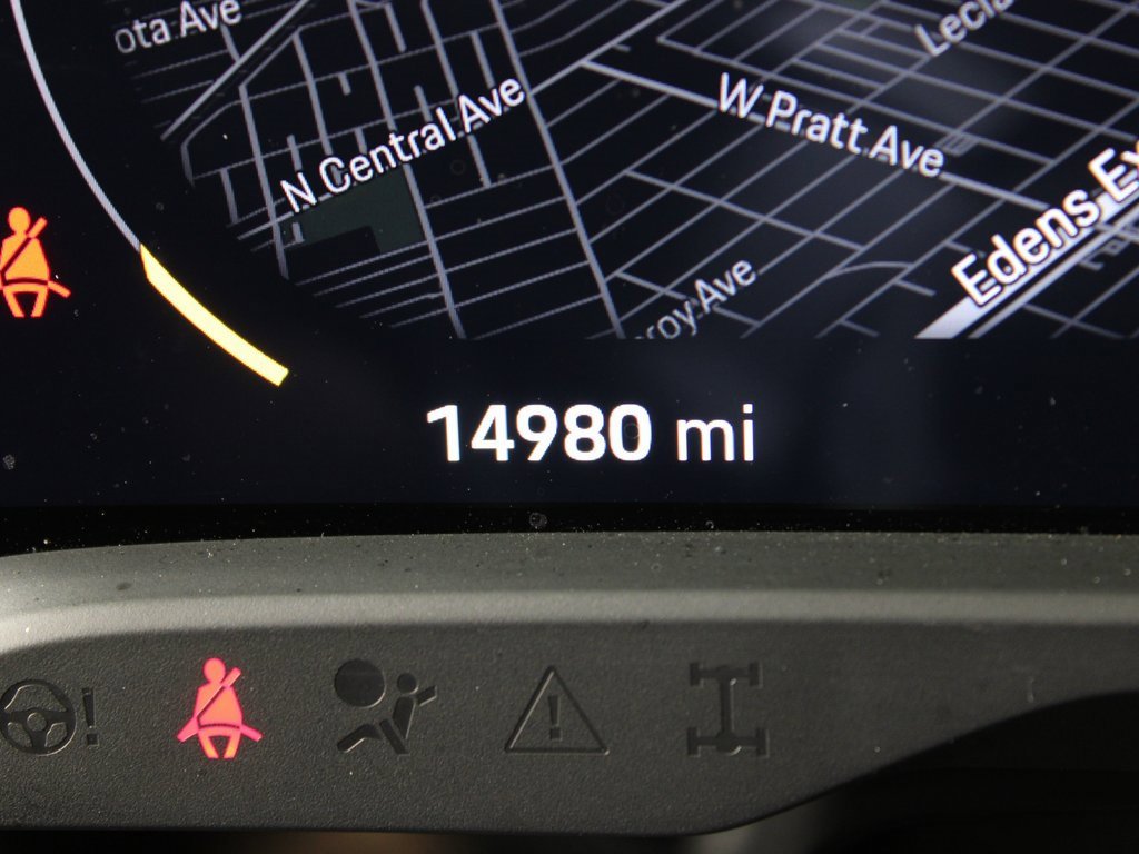 Used 2021 Porsche Taycan 4S image 23