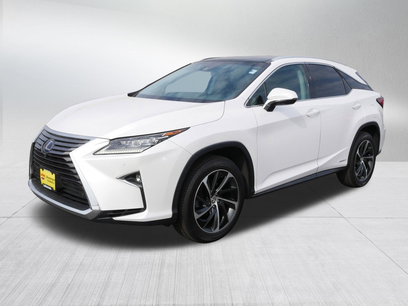 Used 2016 Lexus RX 450h AWD w/ Luxury Package image 3