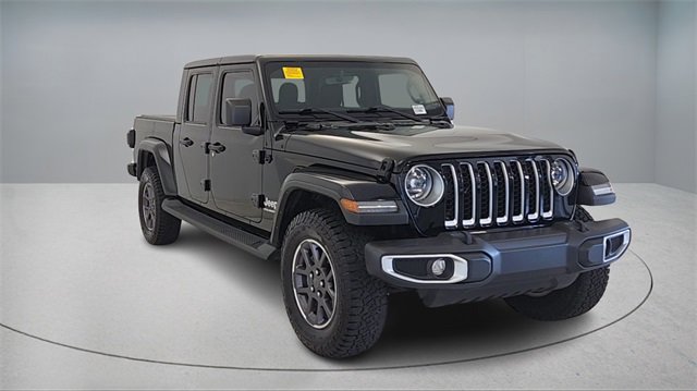 Used 2023 Jeep Gladiator Overland w/ Popular Equipment Package
