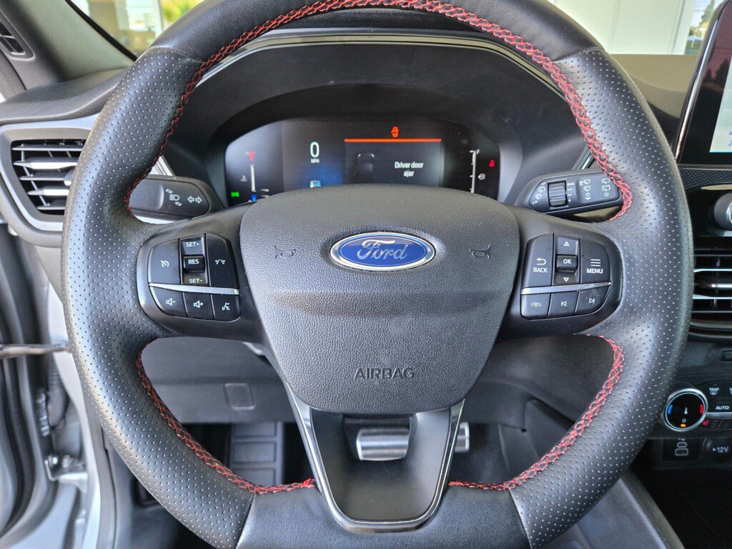 Used 2024 Ford Escape ST-Line AWD/4WD image 23