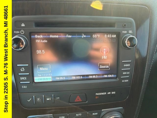 Used 2017 Chevrolet Traverse LT FWD image 34