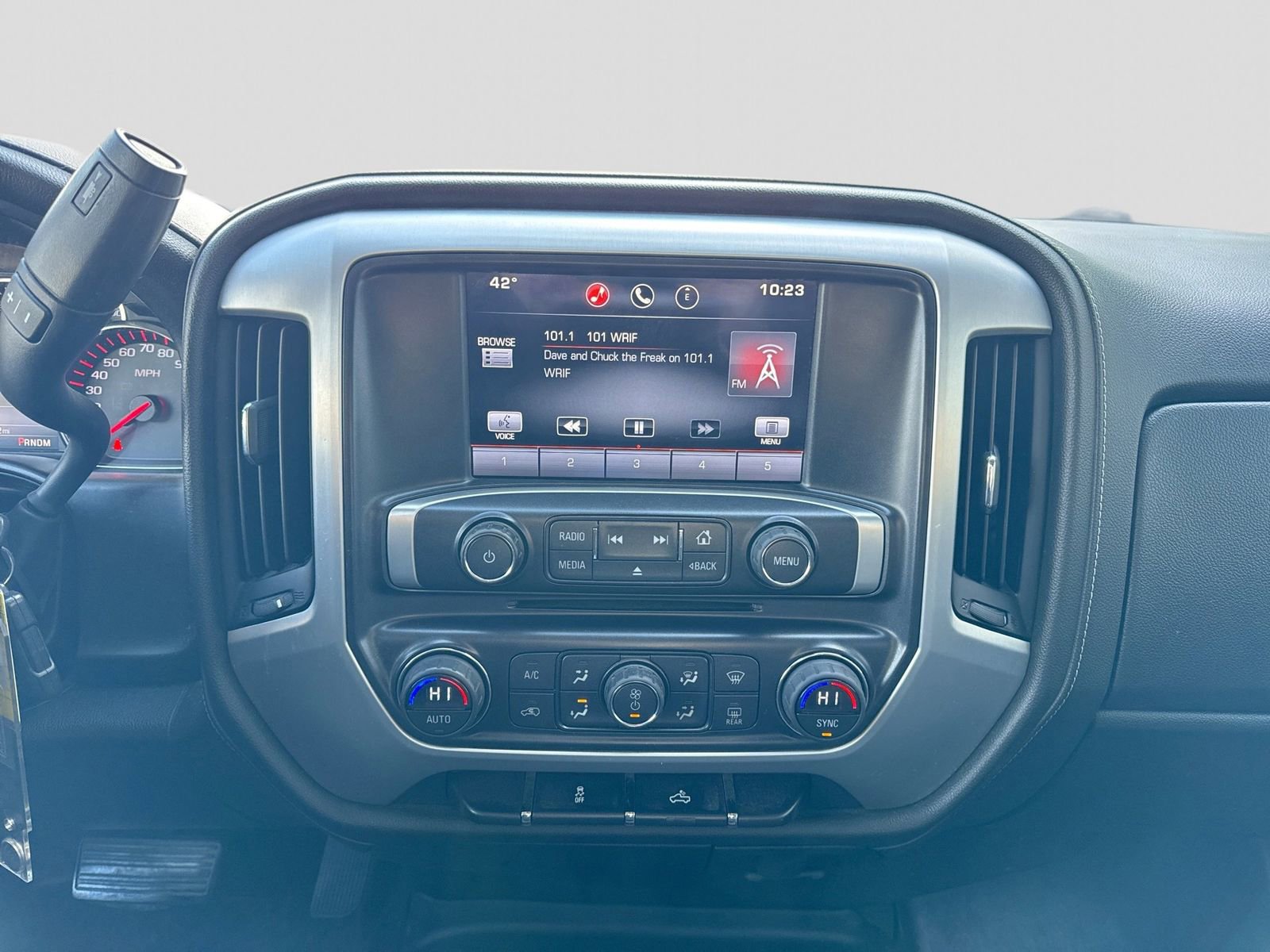 Used 2015 GMC Sierra 1500 SLE w/ SLE Value Package AWD/4WD image 29