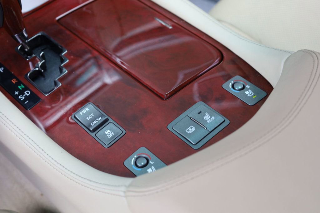 Used 2009 Lexus LS 460 image 41