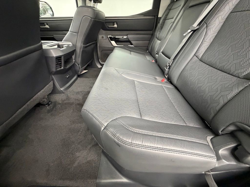 Used 2024 Toyota Tundra Limited AWD/4WD image 40