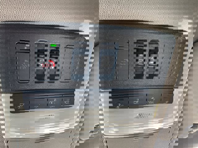 Used 2023 Nissan Rogue SV w/ SV Premium Package image 24