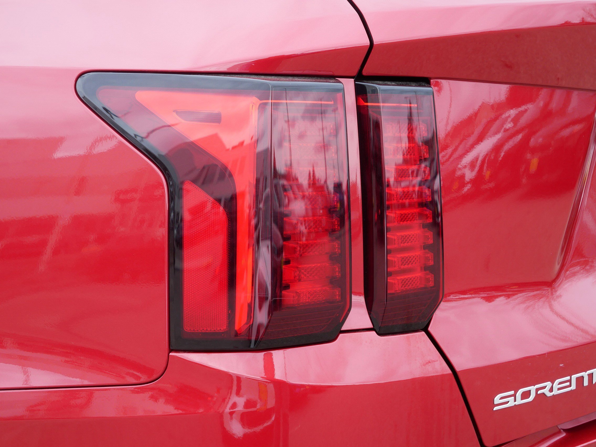Certified 2023 Kia Sorento EX image 17