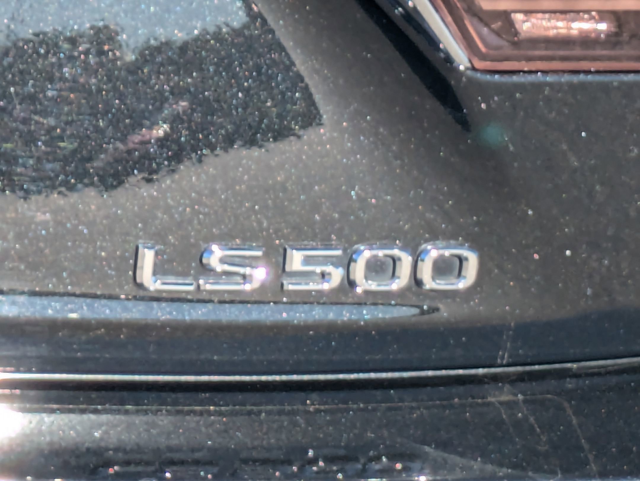 Used 2021 Lexus LS 500 w/ Accessory Package (Z2) image 33