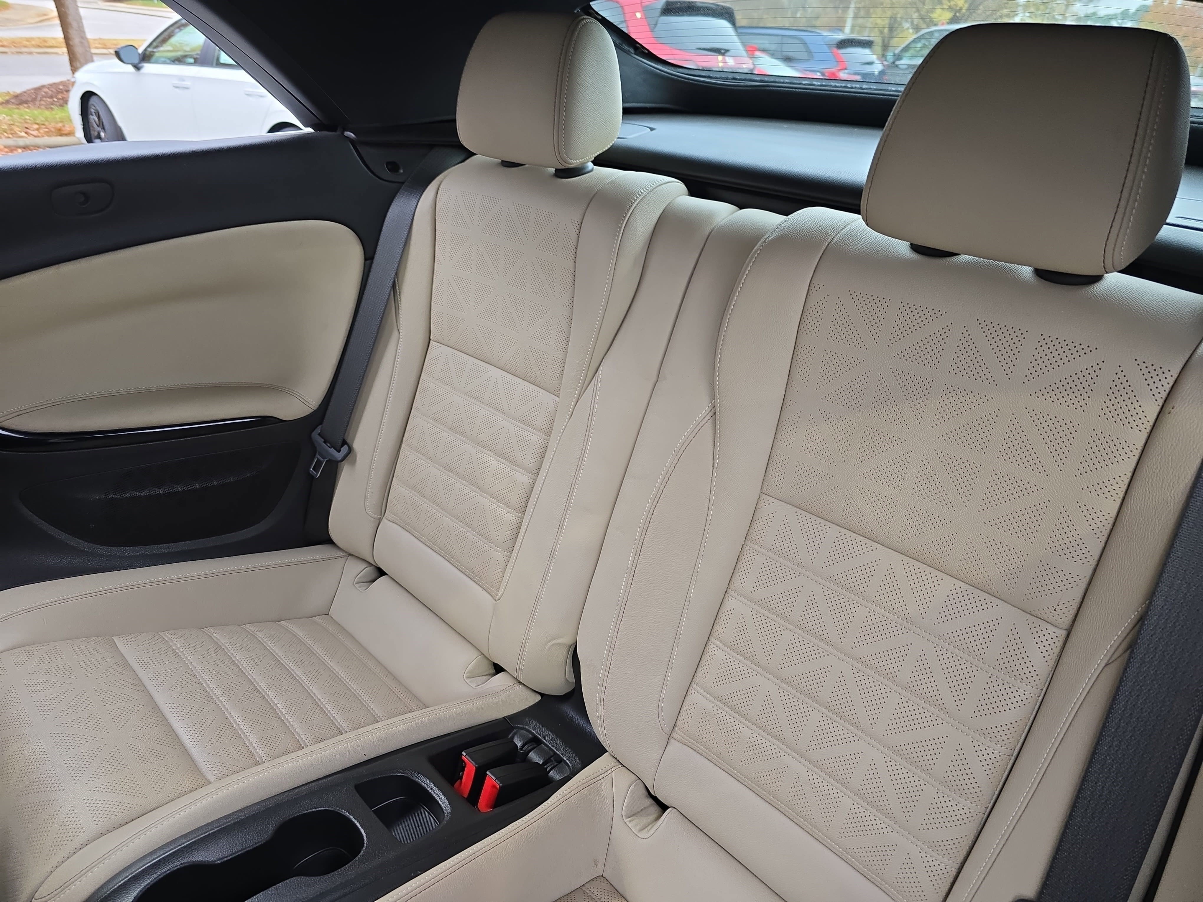 Used 2016 Buick Cascada Premium image 14