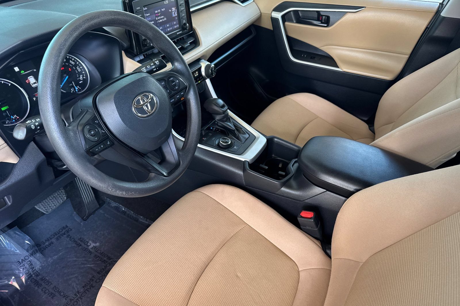 Certified 2022 Toyota RAV4 LE AWD/4WD image 12