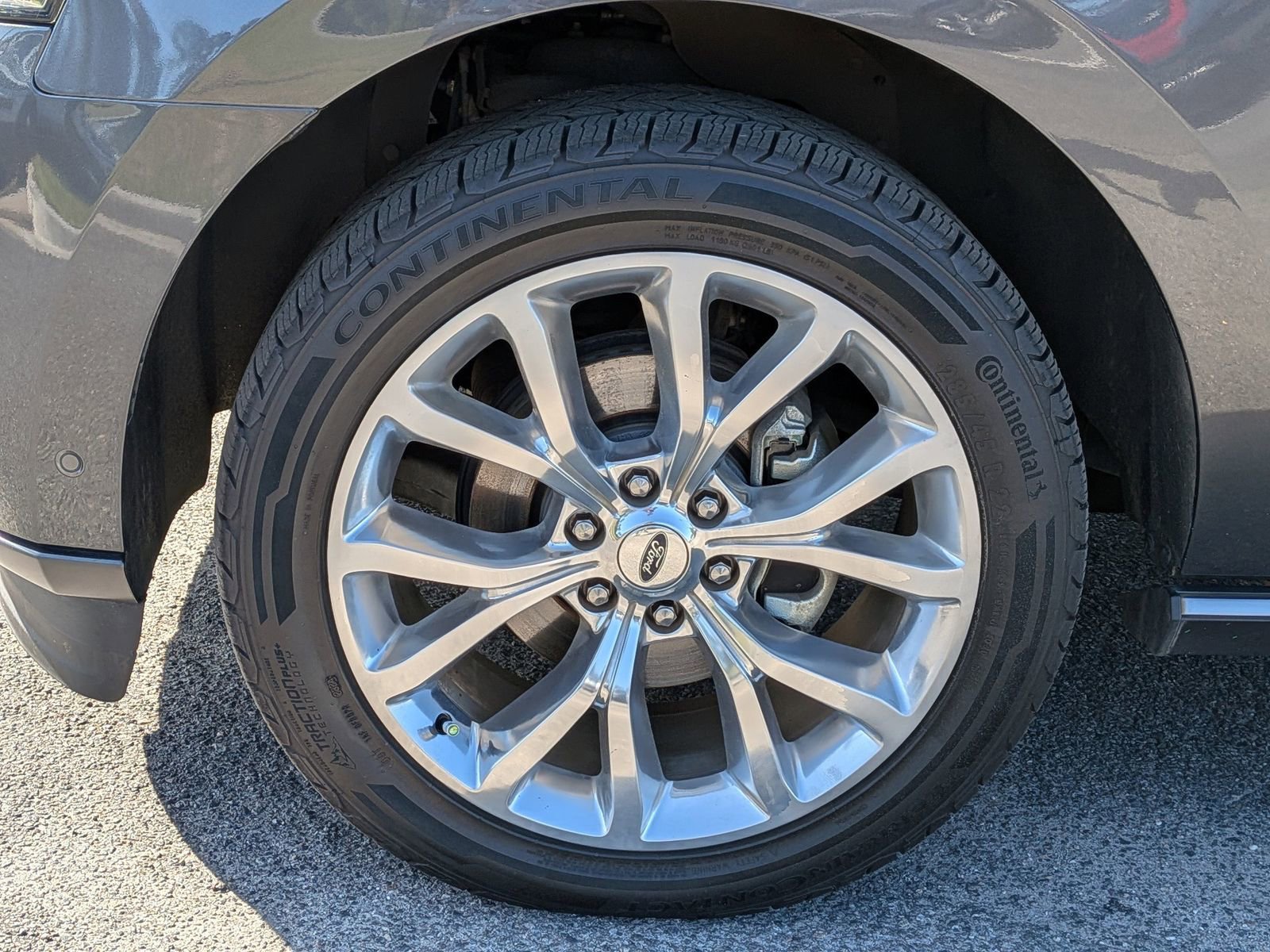 Used 2018 Ford Expedition Limited w/ Equipment Group 302A image 5