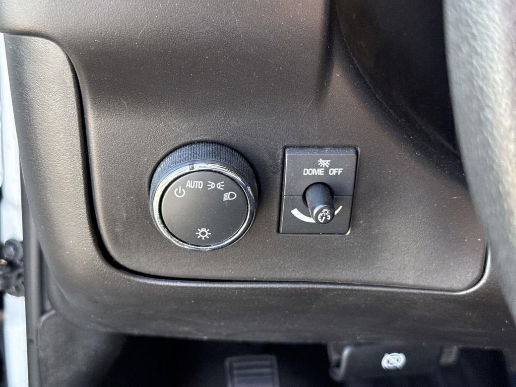 Used 2024 GMC Savana 2500 w/ Driver Convenience Package image 16