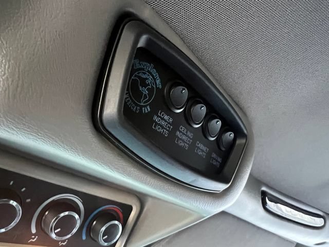 Used 2014 GMC Savana 1500 RWD image 29