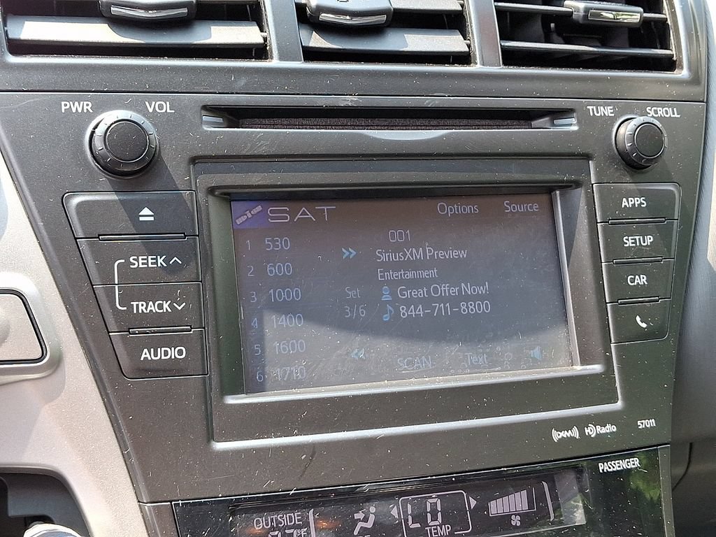 Used 2014 Toyota Prius V Three FWD image 17
