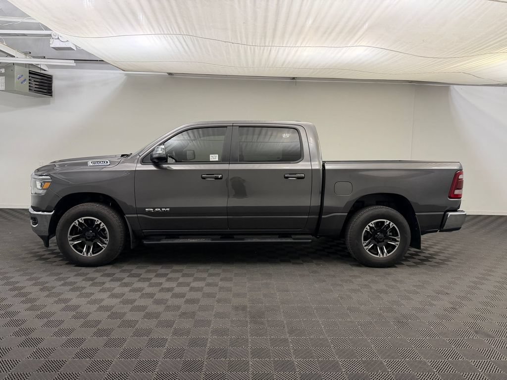 Used 2023 RAM 1500 Laramie AWD/4WD image 2