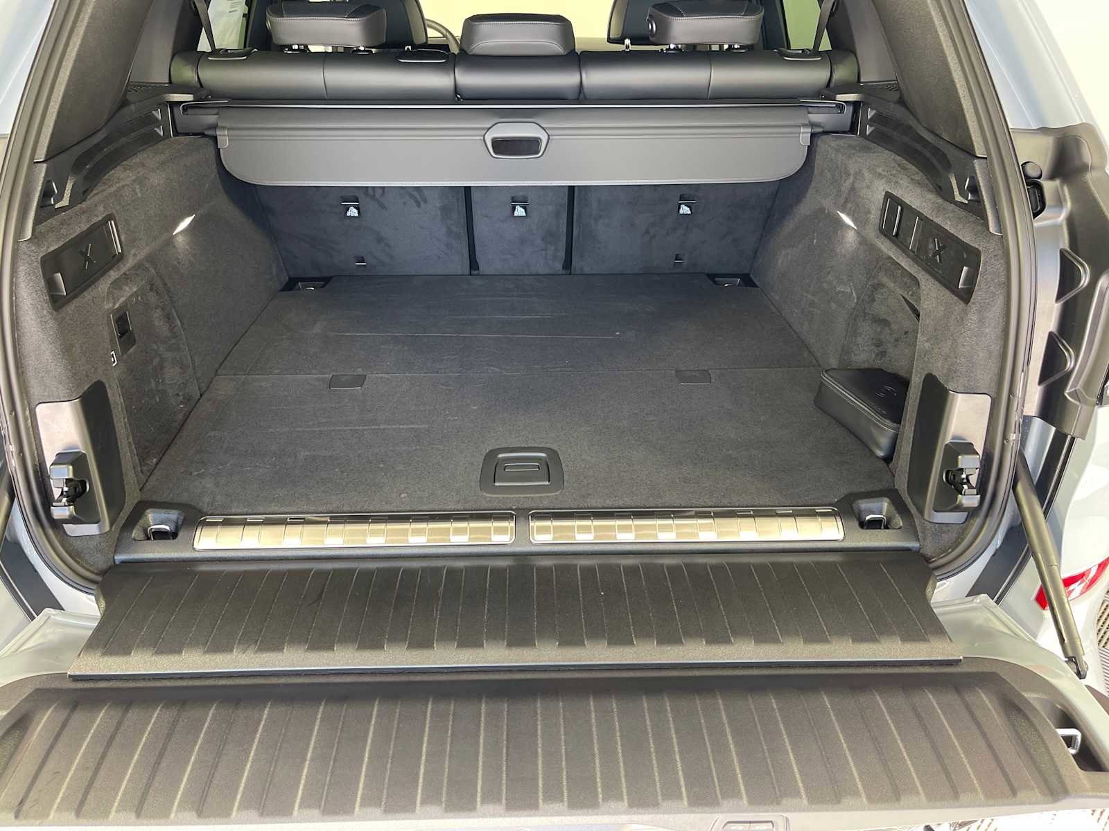 New 2026 BMW X5 xDrive50e w/ M Sport Package image 34