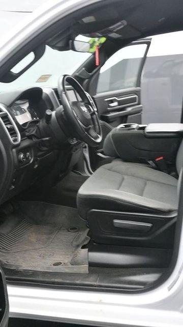 Used 2023 RAM 1500 Big Horn AWD/4WD image 21