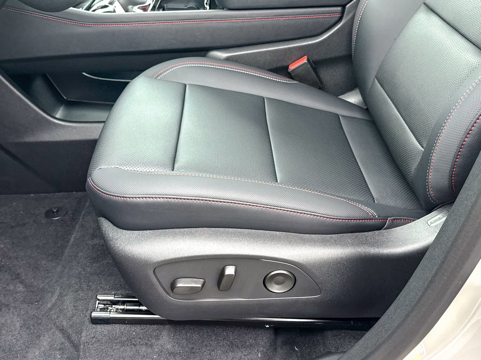 New 2026 Chevrolet Traverse Z71 AWD/4WD image 19