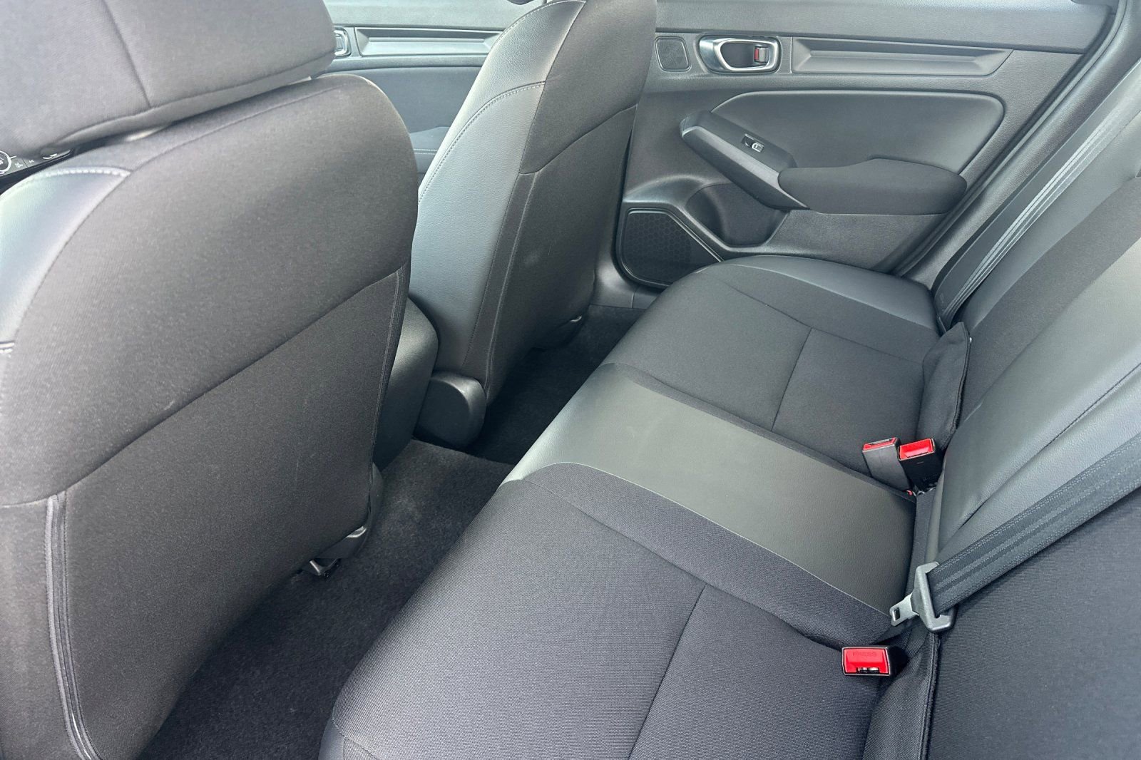 Used 2025 Honda Civic Sport image 13