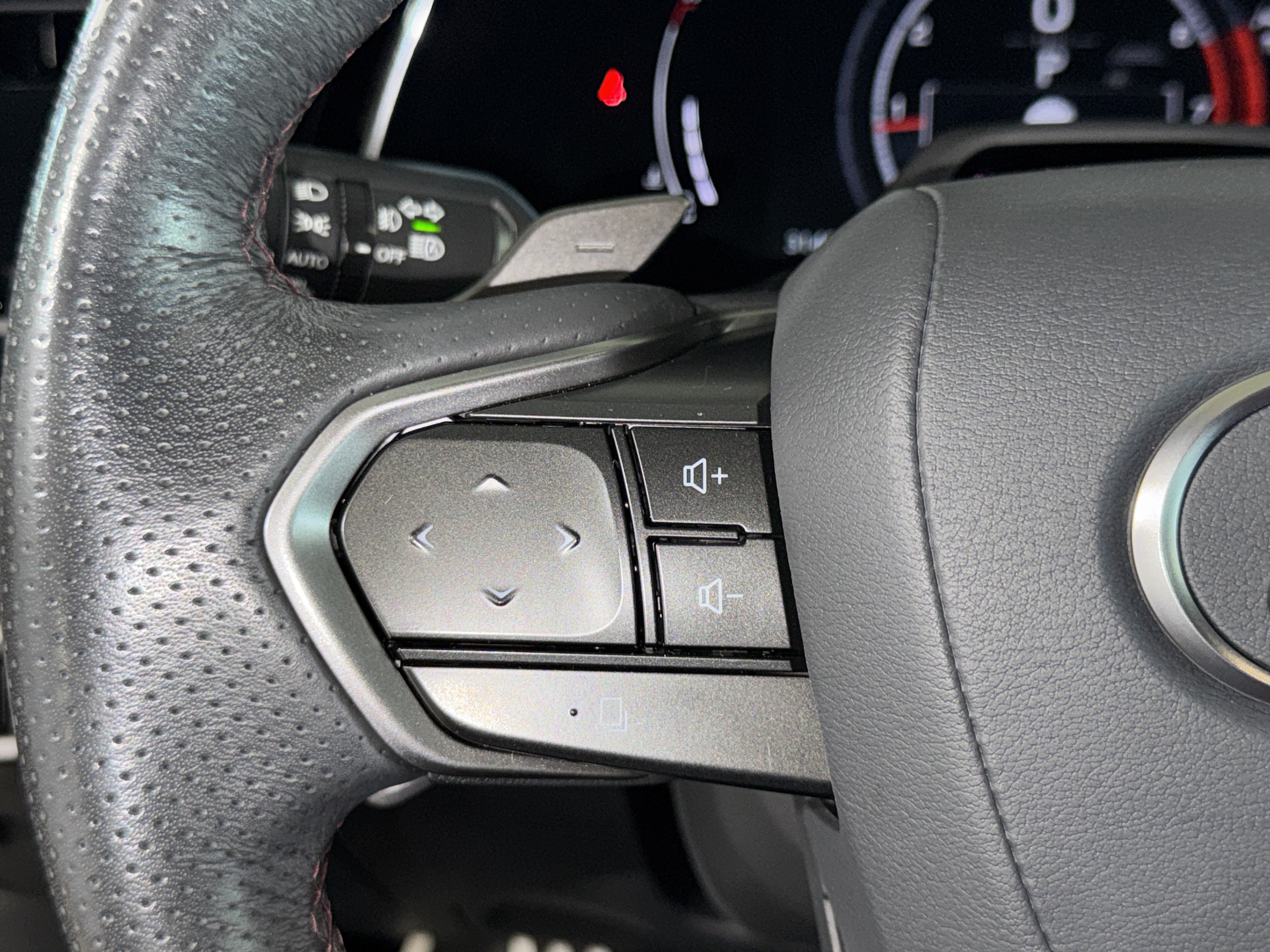 Used 2024 Lexus RX 350 F Sport w/ Convenience Package AWD/4WD image 22