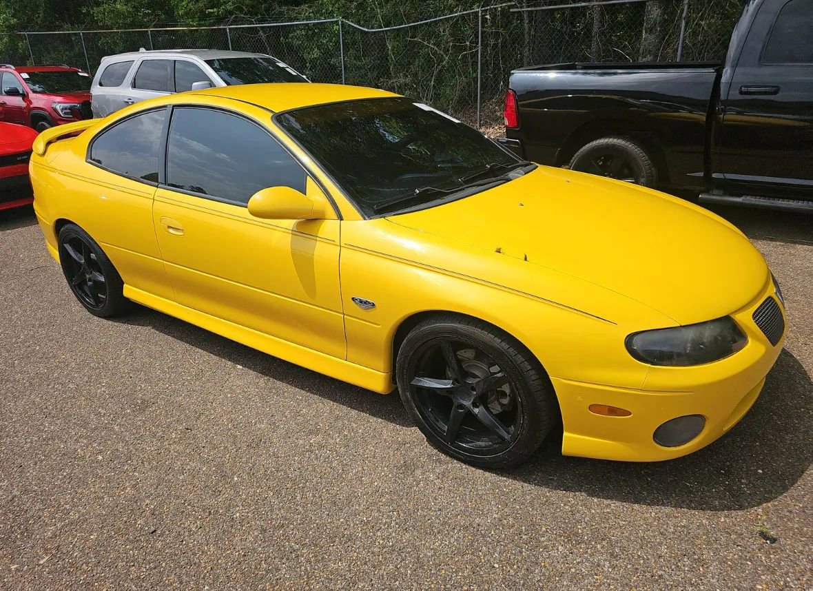 Used 2004 Pontiac GTO RWD image 4