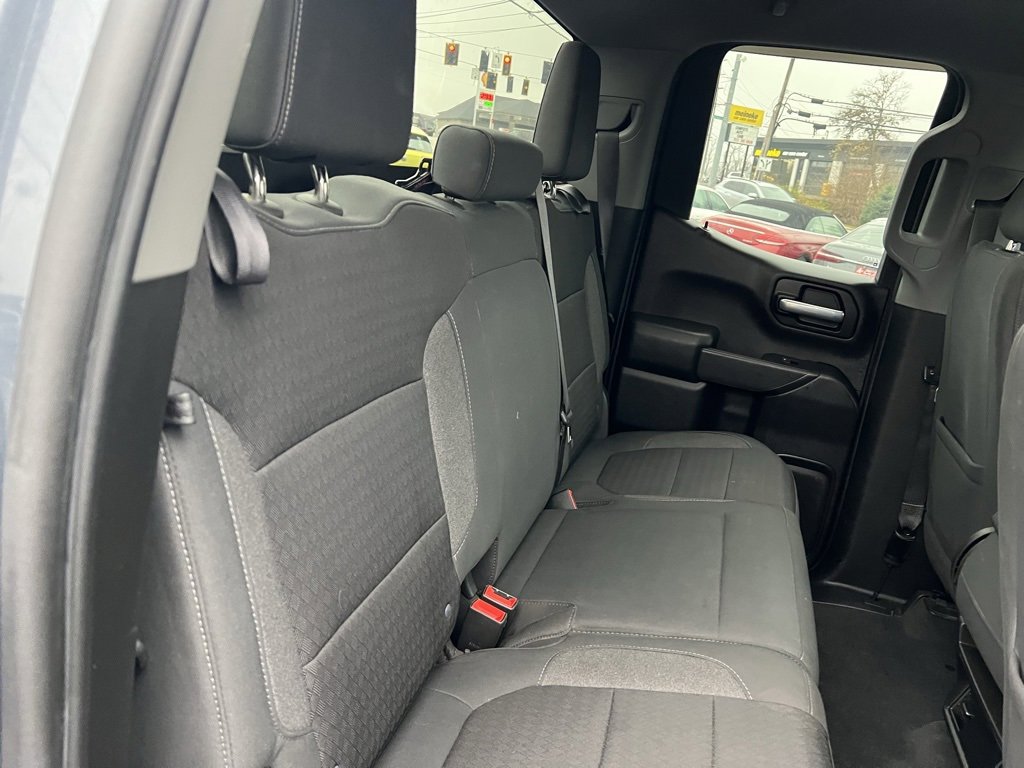 Used 2020 Chevrolet Silverado 1500 LT image 22