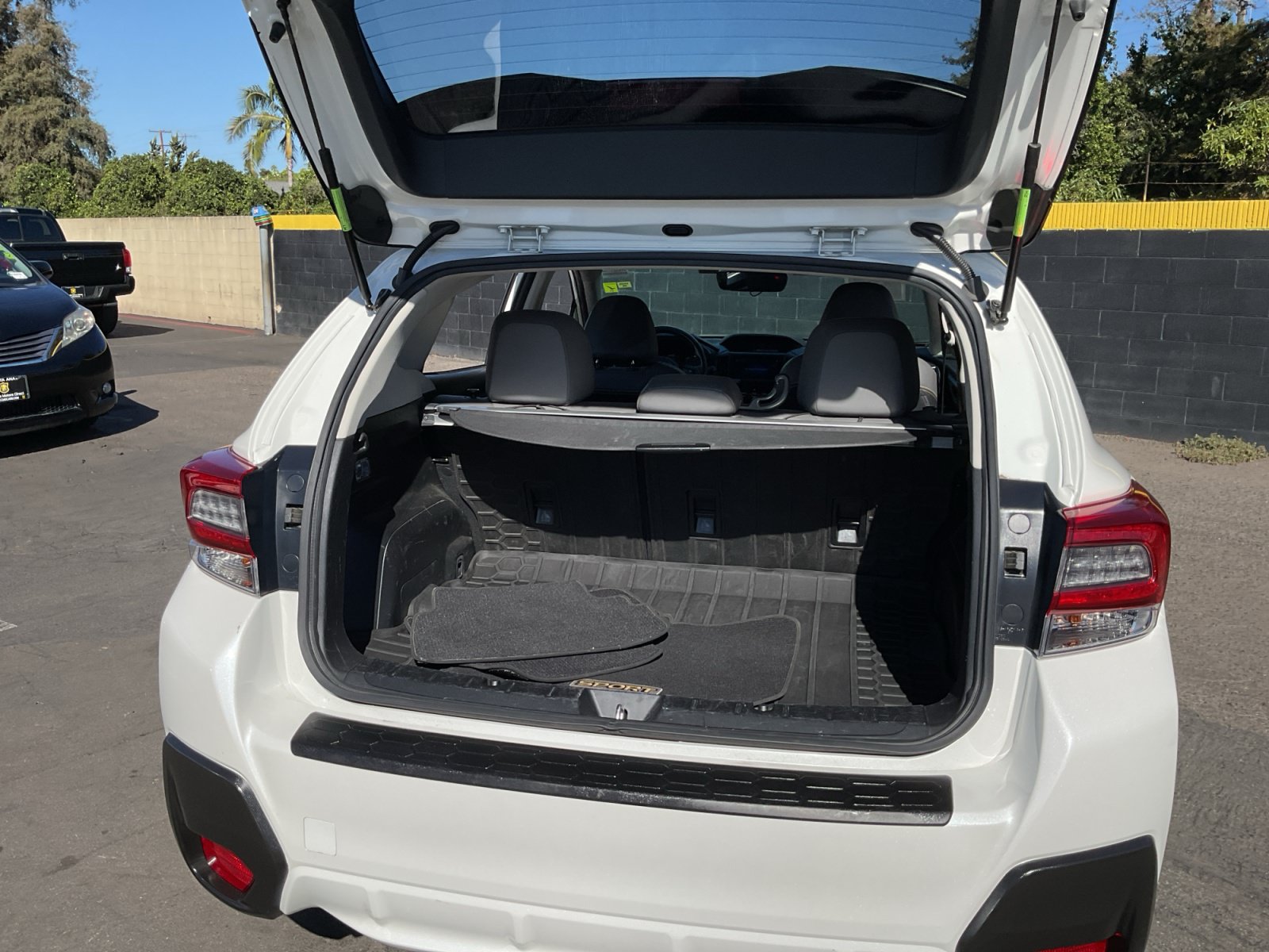 Used 2021 Subaru Crosstrek 2.5i Sport w/ Moonroof Package AWD/4WD image 26