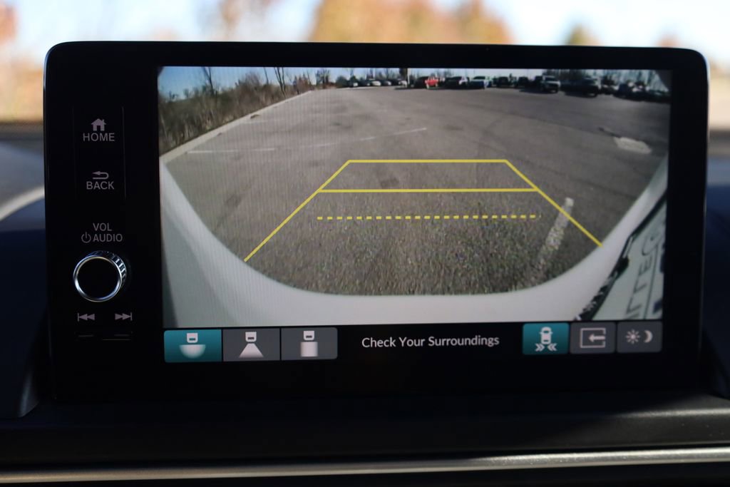 Used 2025 Honda Pilot EX-L image 24