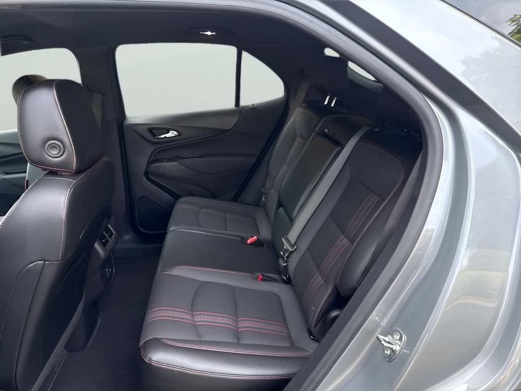 Used 2024 Chevrolet Equinox RS AWD/4WD image 9