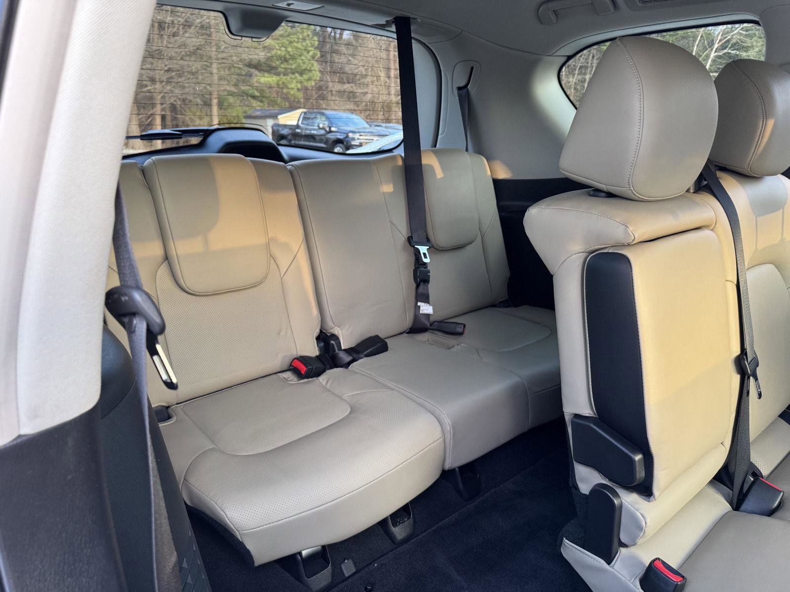 Used 2021 INFINITI QX80 Premium Select w/ All-Season Package image 16