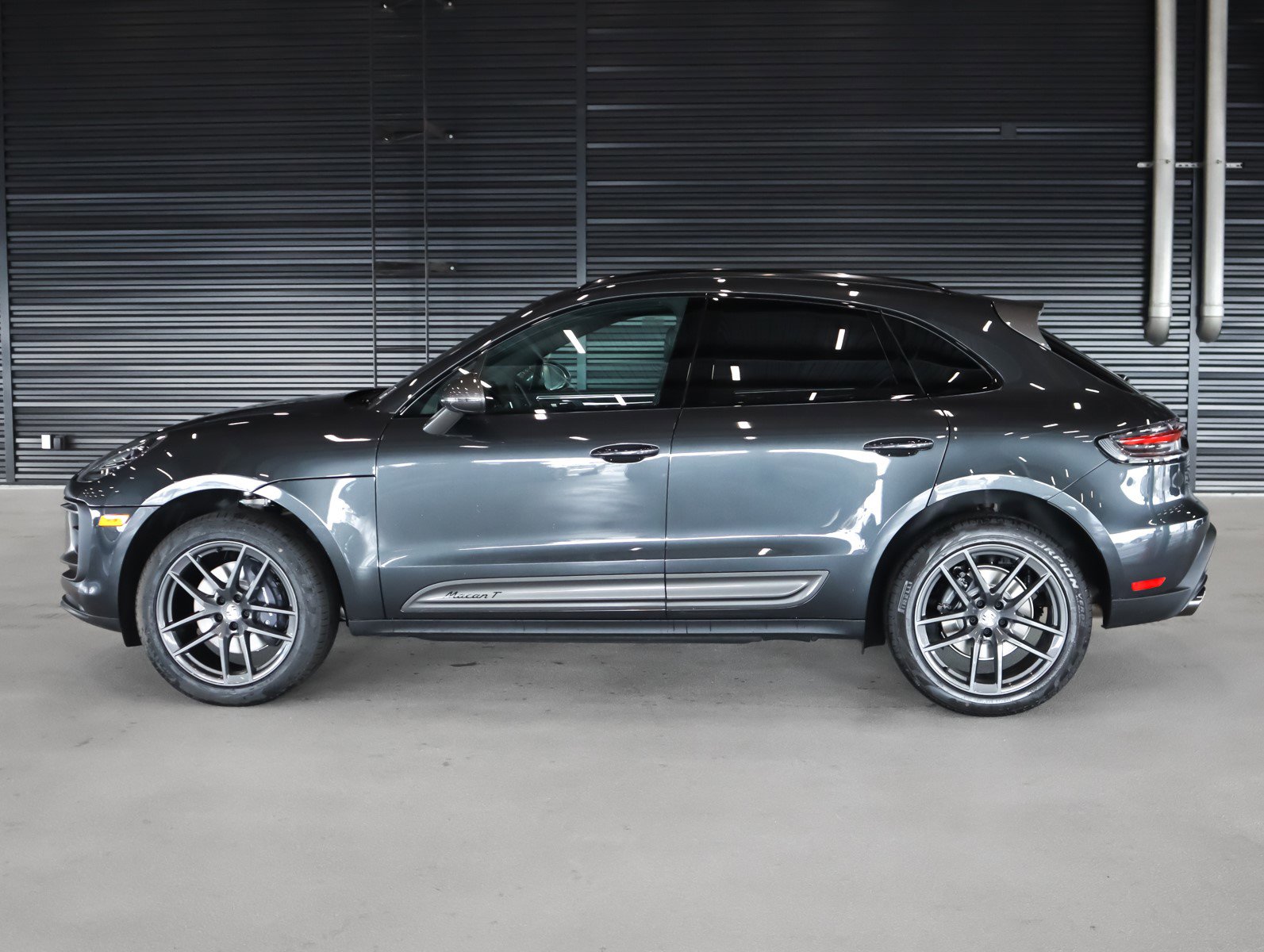 New 2026 Porsche Macan Turbo image 2