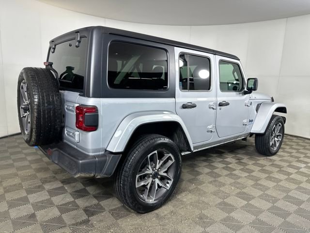 Used 2024 Jeep Wrangler Unlimited w/ Convenience Group image 3