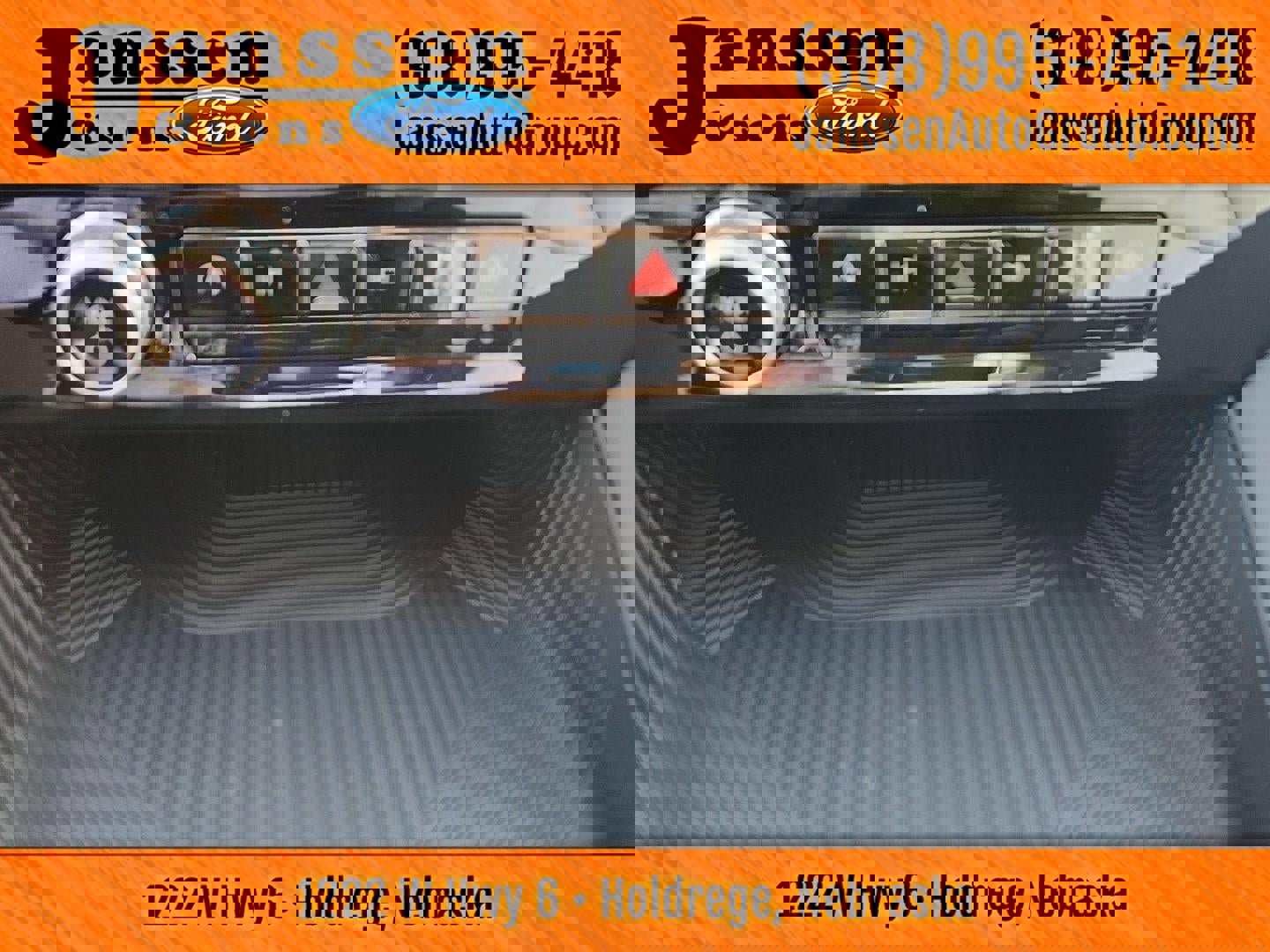 New 2026 Ford Explorer Active w/ Active Comfort Package image 30