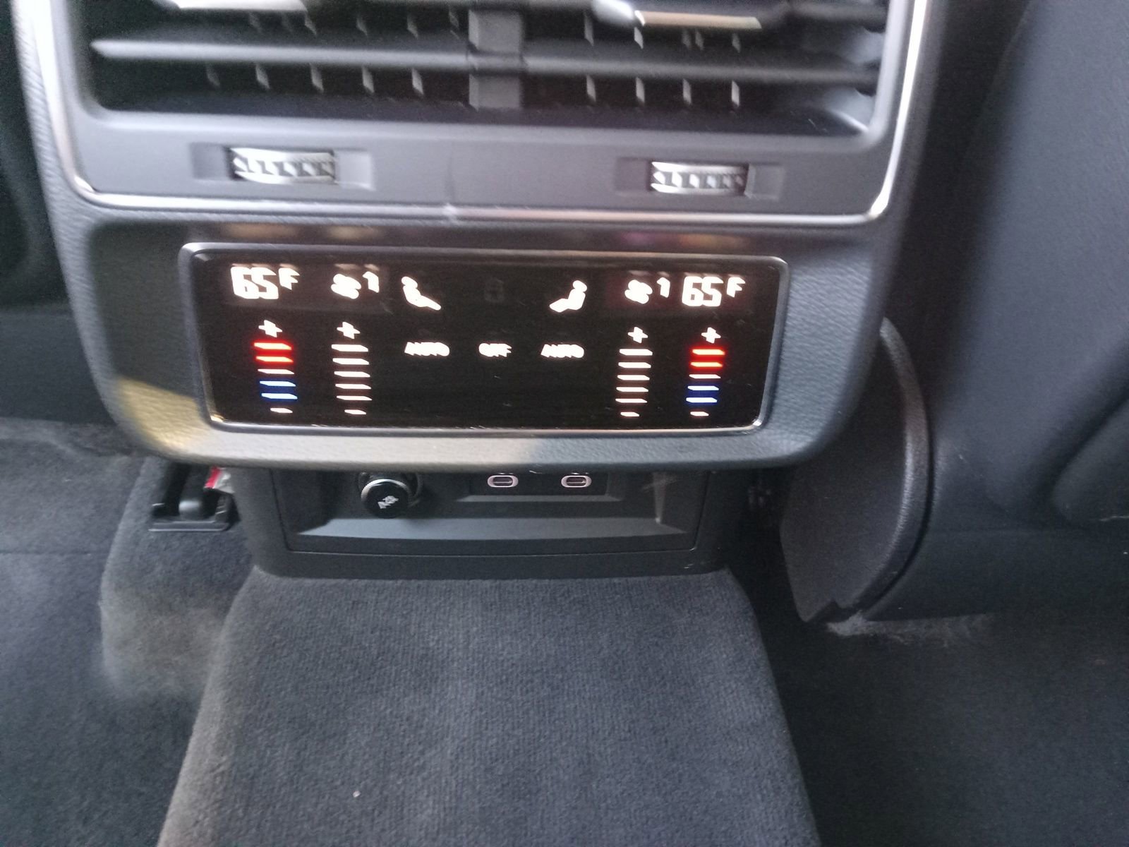 Used 2021 Audi SQ8 Premium Plus image 22