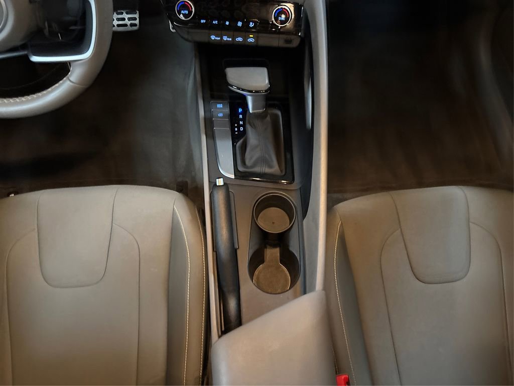 Certified 2025 Hyundai Elantra Sport image 19