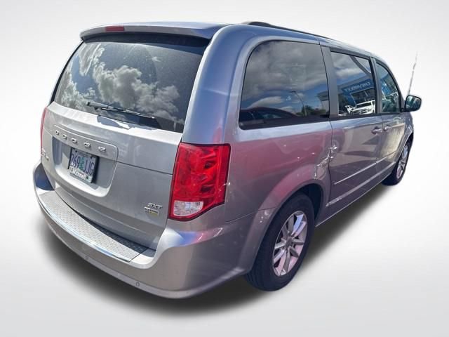 Used 2014 Dodge Grand Caravan SXT w/ Rear Park Assist Package FWD image 5